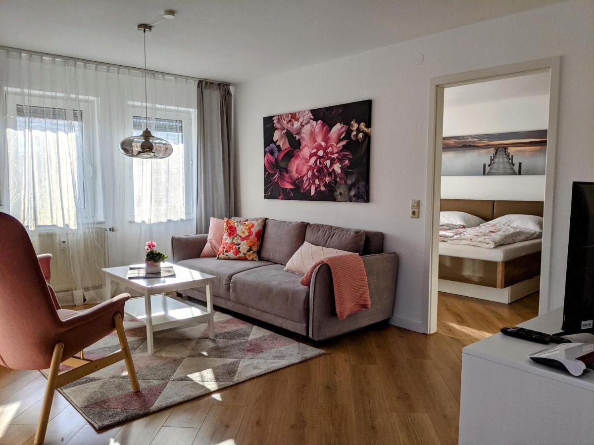 Cozy Apartment With Parking Garage Near Outlet Metzingen (Tubingen) Exterior foto
