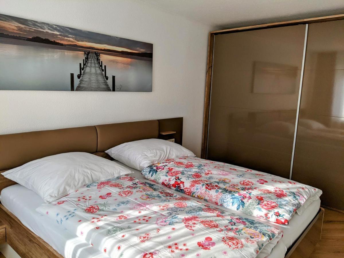 Cozy Apartment With Parking Garage Near Outlet Metzingen (Tubingen) Exterior foto