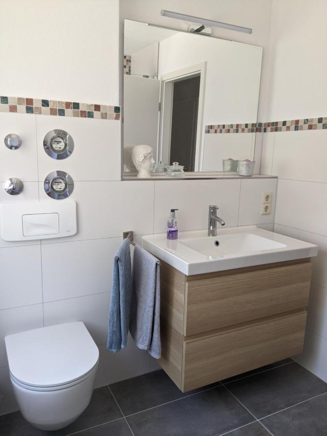 Cozy Apartment With Parking Garage Near Outlet Metzingen (Tubingen) Exterior foto
