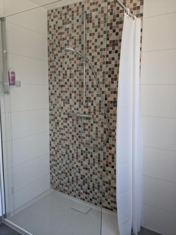Cozy Apartment With Parking Garage Near Outlet Metzingen (Tubingen) Exterior foto